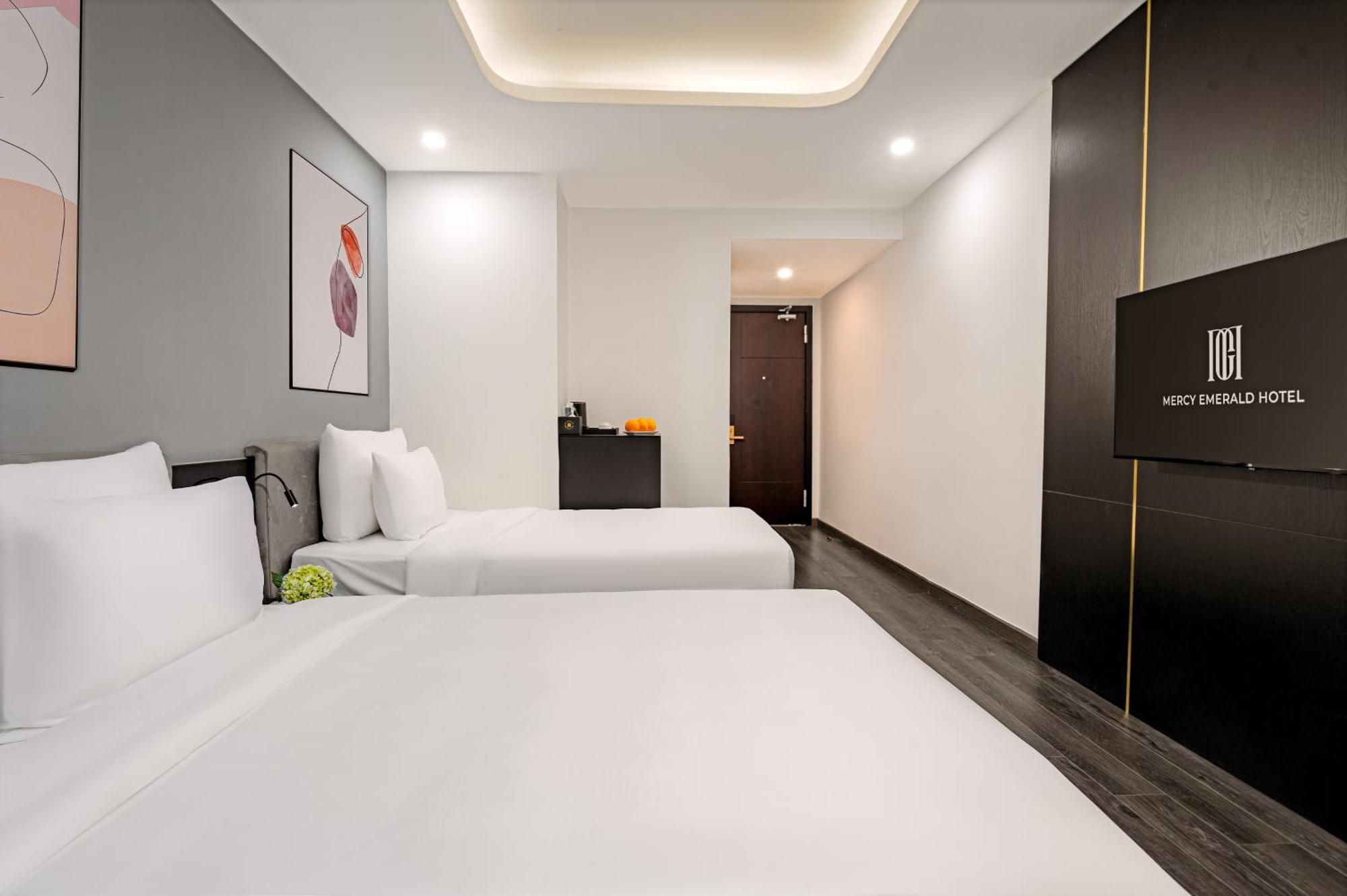 דה נאנג Mercy Emerald Hotel מראה חיצוני תמונה